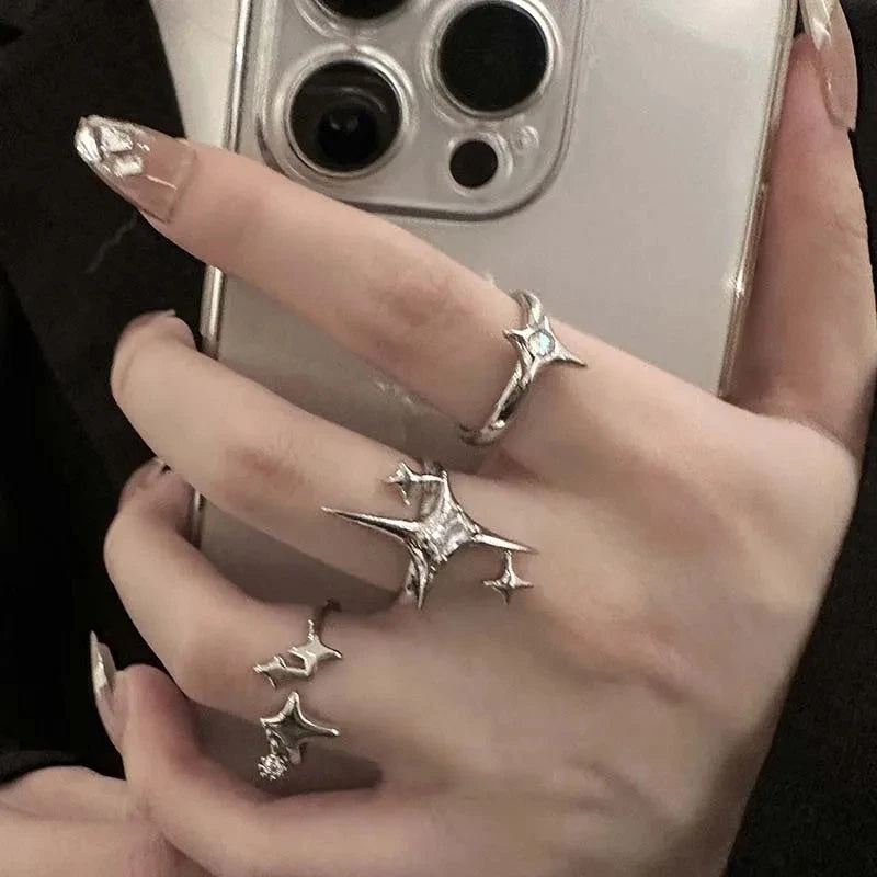 VOID STAR — Bague Croix Étoile